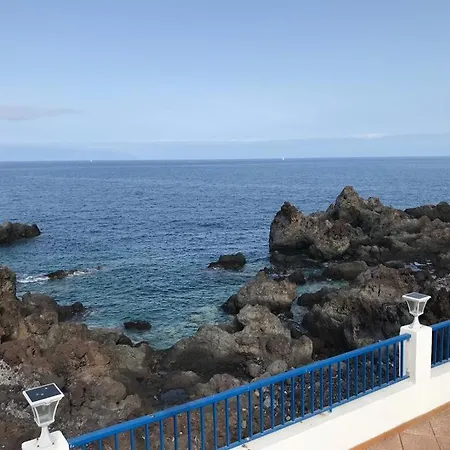 Oceanfront In Private - Next To The 아파트